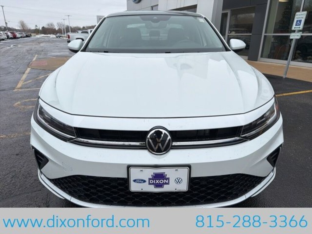 New 2026 Volkswagen Jetta 1.5T SE Sedan