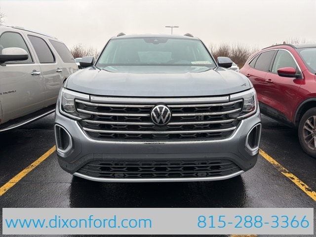 2025 Volkswagen Atlas SE w/Tech's photo