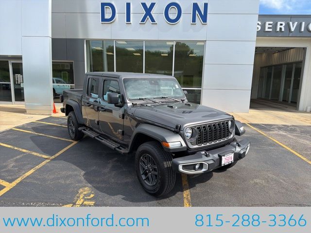 2025 Jeep Gladiator Sport S Auto's photo