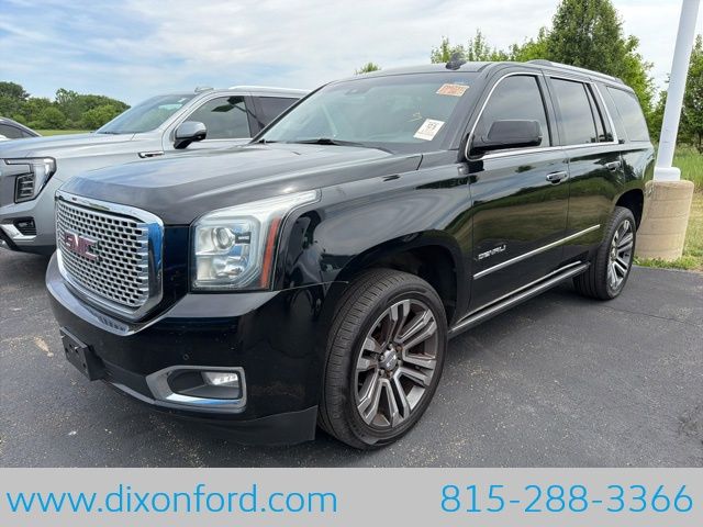 2017 GMC Yukon 4WD Denali's photo