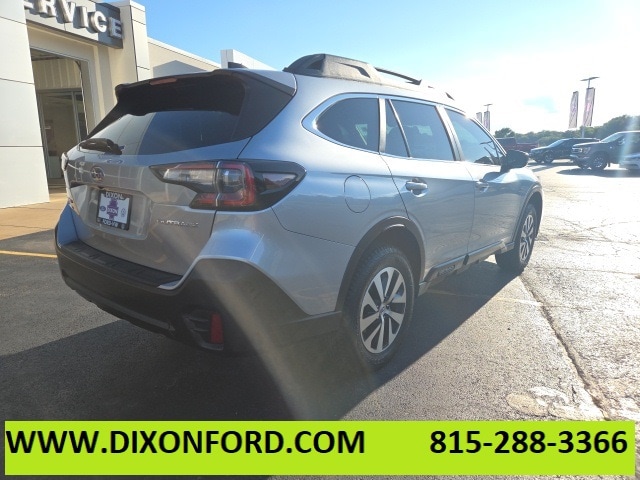 Used 2022 Subaru Outback Base with VIN 4S4BTAACXN3121635 for sale in Dixon, IL