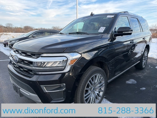 2024 Ford Expedition Limited's photo