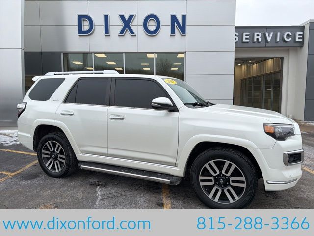 2017 Toyota 4Runner Limited 4x4 V6's photo
