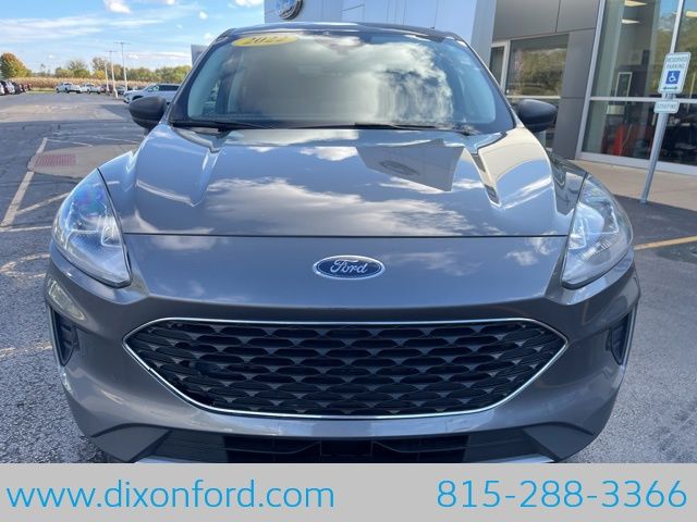 Used 2022 Ford Escape SE with VIN 1FMCU9BZ9NUA49937 for sale in Dixon, IL