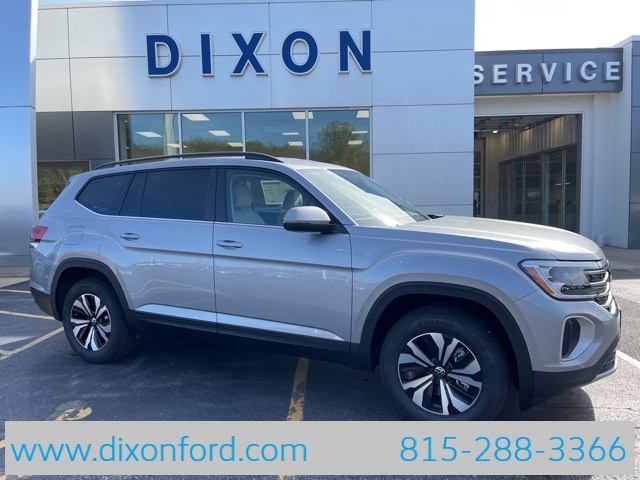 2026 Volkswagen Atlas SE's photo