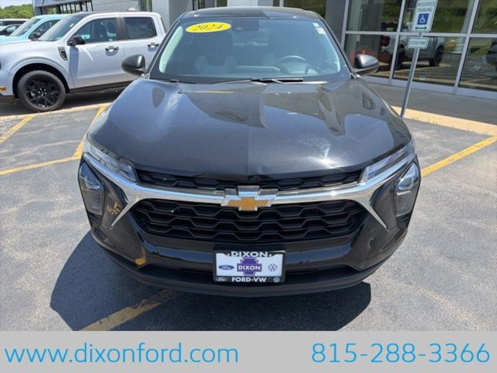Used 2024 Chevrolet Trax LS SUV