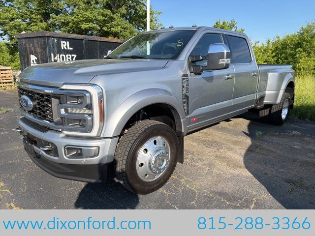 2024 Ford F-450 Platinum 4x4 Crew Cab 8' Box DRW's photo