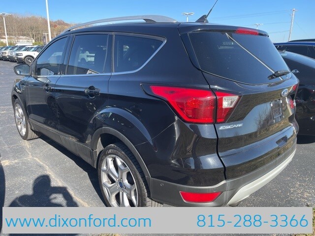 2019 Ford Escape Titanium photo 3