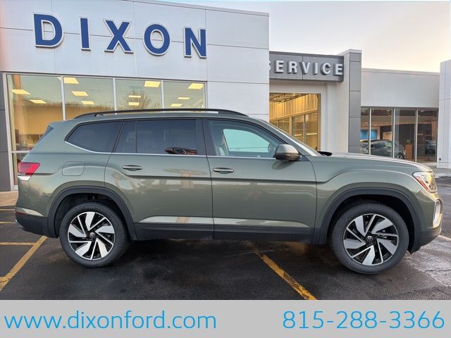 2026 Volkswagen Atlas SE w/Tech - Photo 8