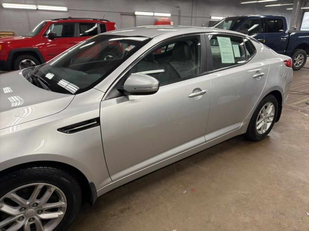 Used 2013 Kia Optima LX Sedan