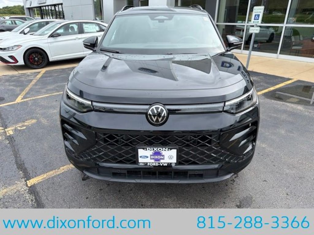 New 2026 Volkswagen Tiguan SE R-Line Black SUV