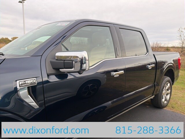 2022 Ford F-150 Lariat photo 2