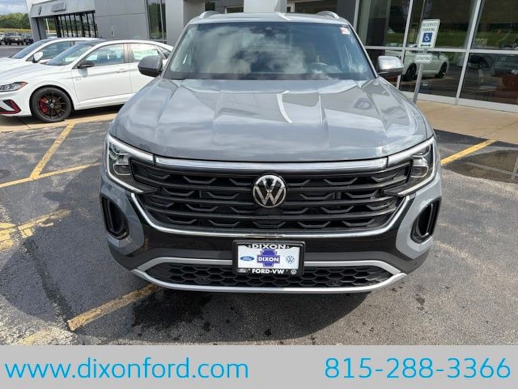 New 2026 Volkswagen Atlas Cross Sport SE w/Technology SUV