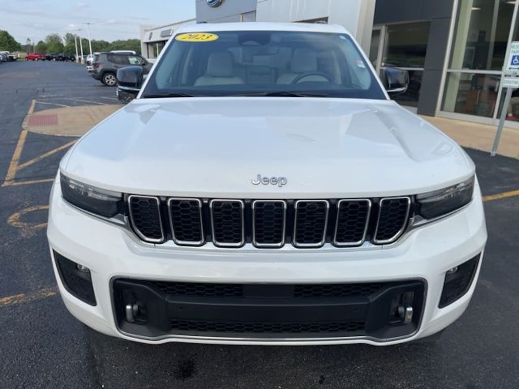 Used 2023 Jeep Grand Cherokee Overland SUV