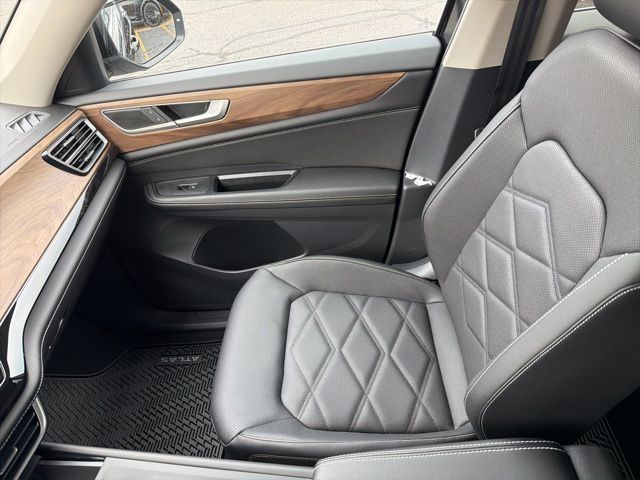 2026 Volkswagen Atlas SE - Photo 19