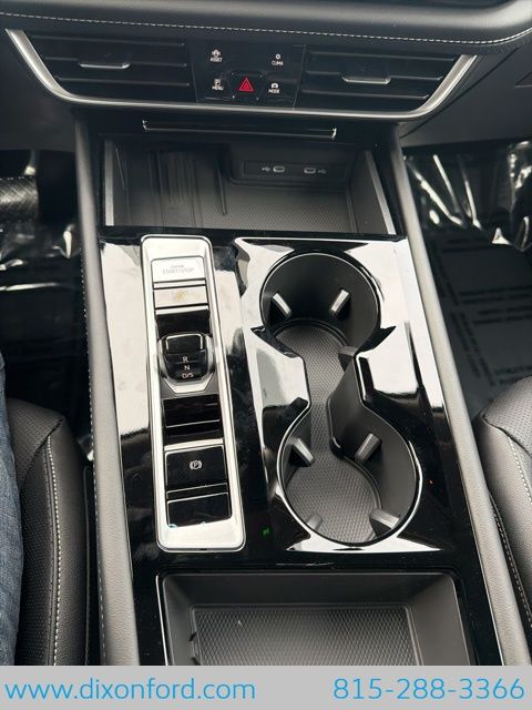 2026 Volkswagen Atlas SE w/Tech - Photo 12