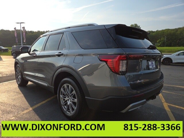 2025 Ford Explorer Platinum photo 4