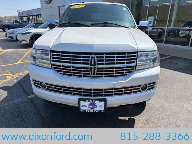 Used 2013 Lincoln Navigator Base with VIN 5LMJJ3J50DEL03312 for sale in Dixon, IL