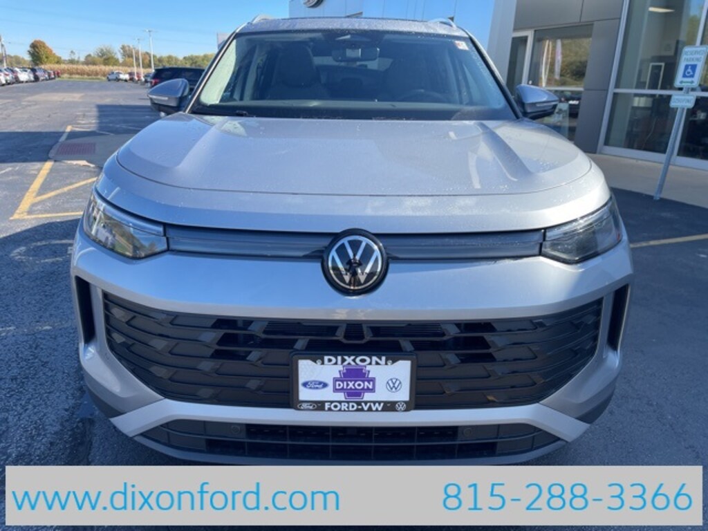 New 2025 Volkswagen Tiguan 2.0T SE SUV