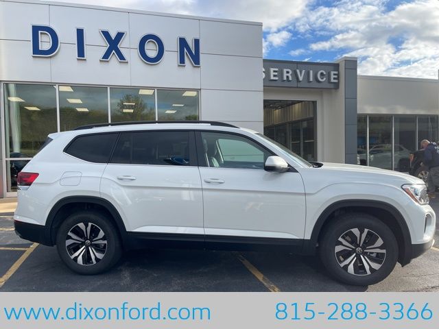 2026 Volkswagen Atlas SE - Photo 8