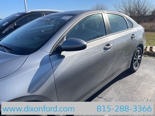 Used 2024 Kia Forte LXS with VIN 3KPF24AD7RE765269 for sale in Dixon, IL
