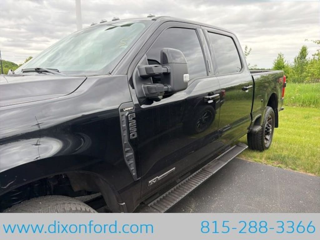 Used 2024 Ford F-250SD Lariat Truck