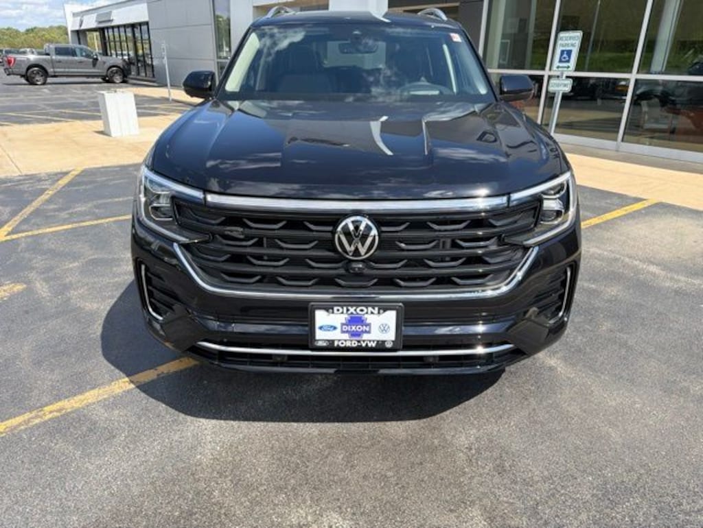 New 2026 Volkswagen Atlas 2.0T SEL Premium R-Line SUV