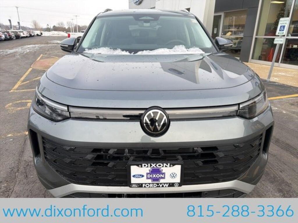 New 2026 Volkswagen Tiguan 2.0T SE SUV