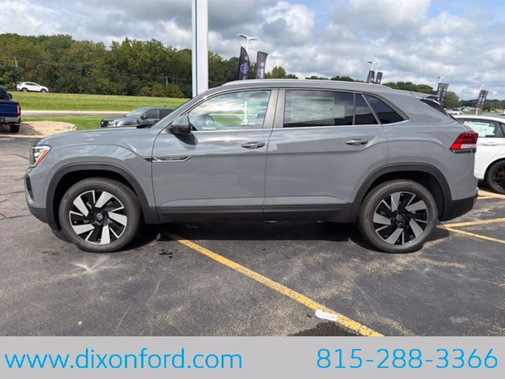 New 2026 Volkswagen Atlas Cross Sport SE w/Technology SUV