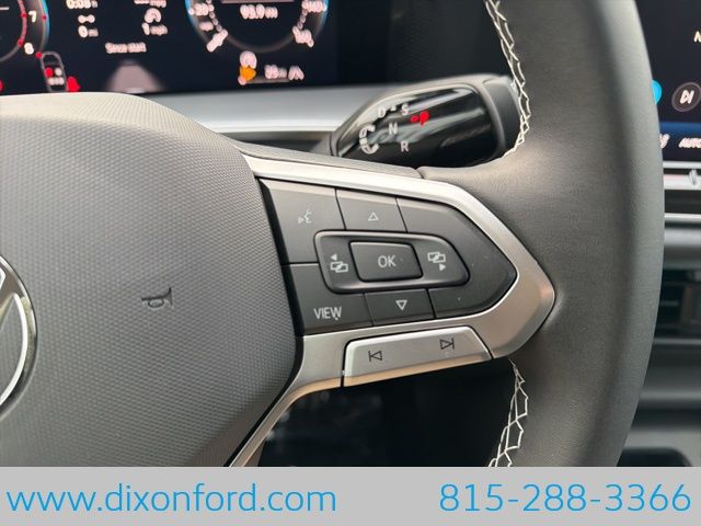 2026 Volkswagen Tiguan SE - Photo 15