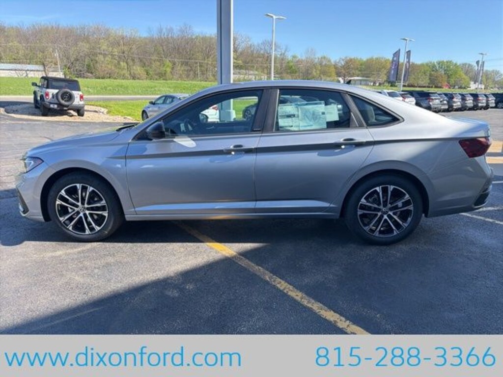 New 2026 Volkswagen Jetta 1.5T Sport Sedan