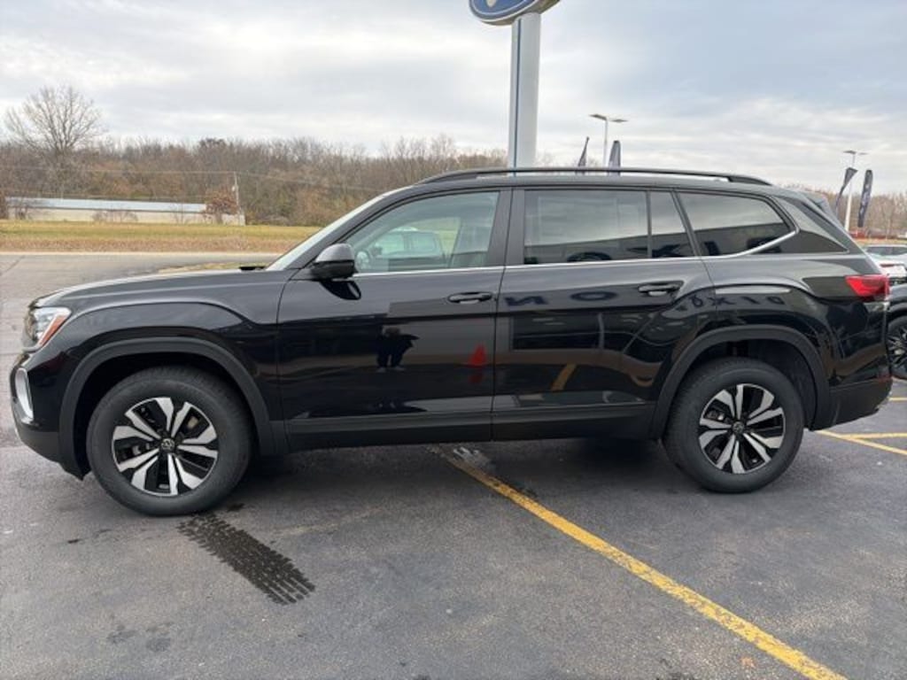 New 2026 Volkswagen Atlas 2.0T SE SUV