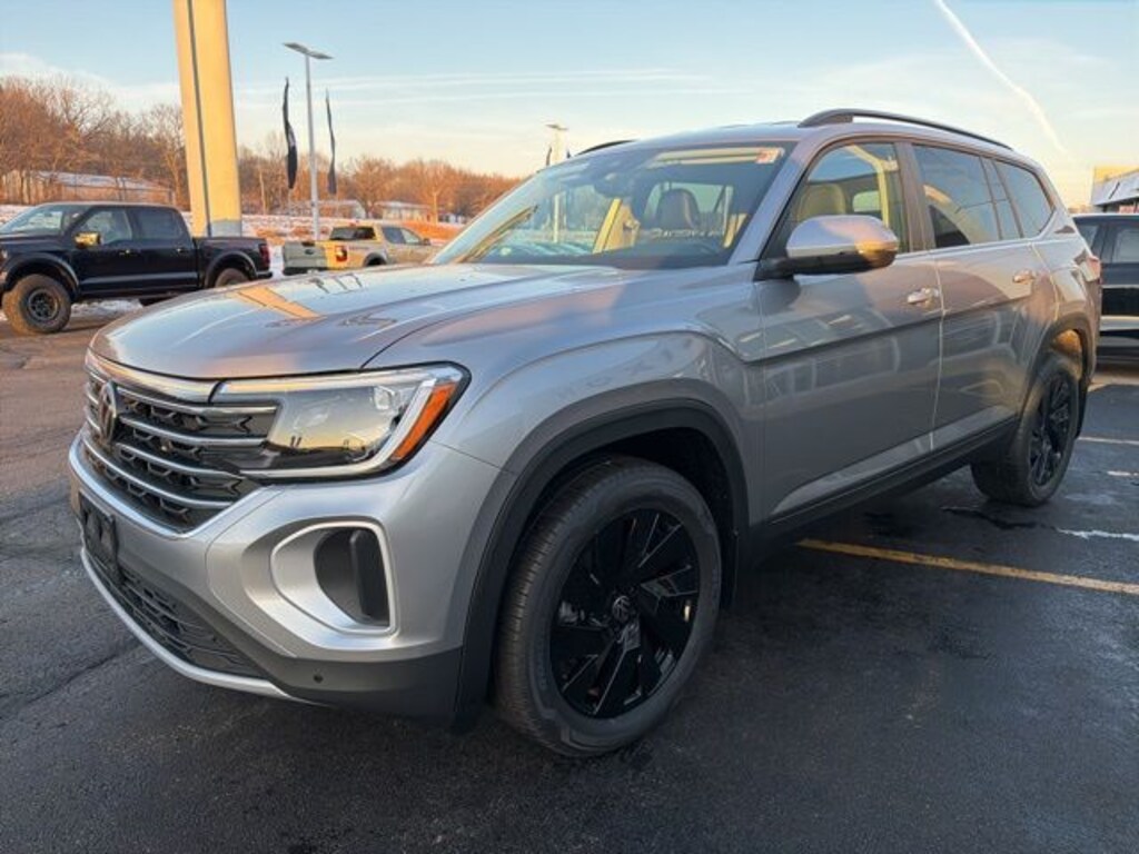 New 2026 Volkswagen Atlas 2.0T SE w/Technology SUV