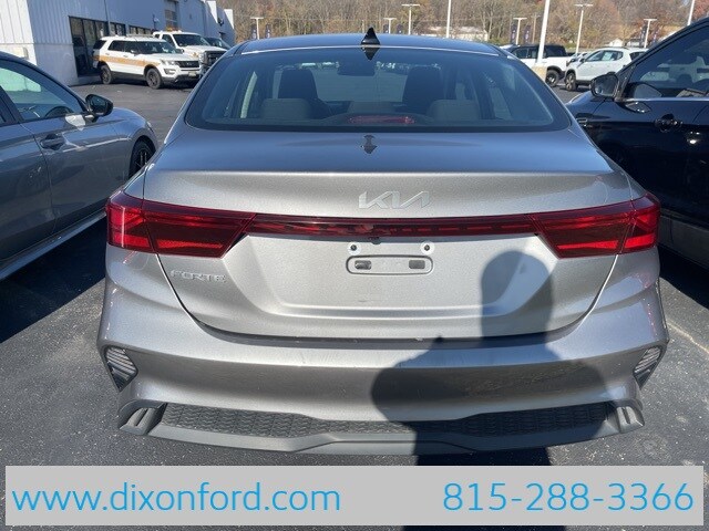 2024 Kia Forte LXS photo 4