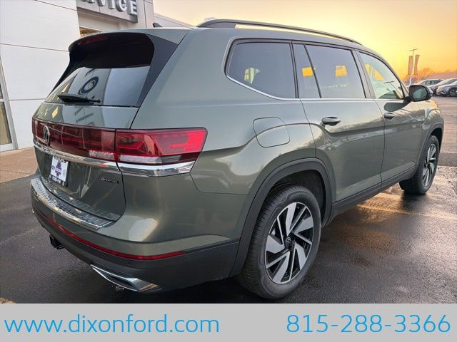 2026 Volkswagen Atlas SE w/Tech - Photo 7