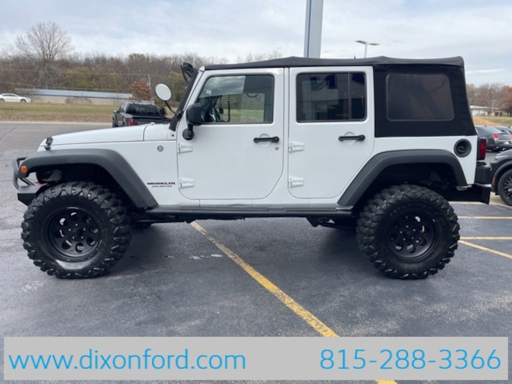 Used 2015 Jeep Wrangler Unlimited Rubicon SUV