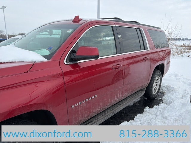 Used 2015 Chevrolet Suburban LT with VIN 1GNSKJKC1FR655618 for sale in Dixon, IL