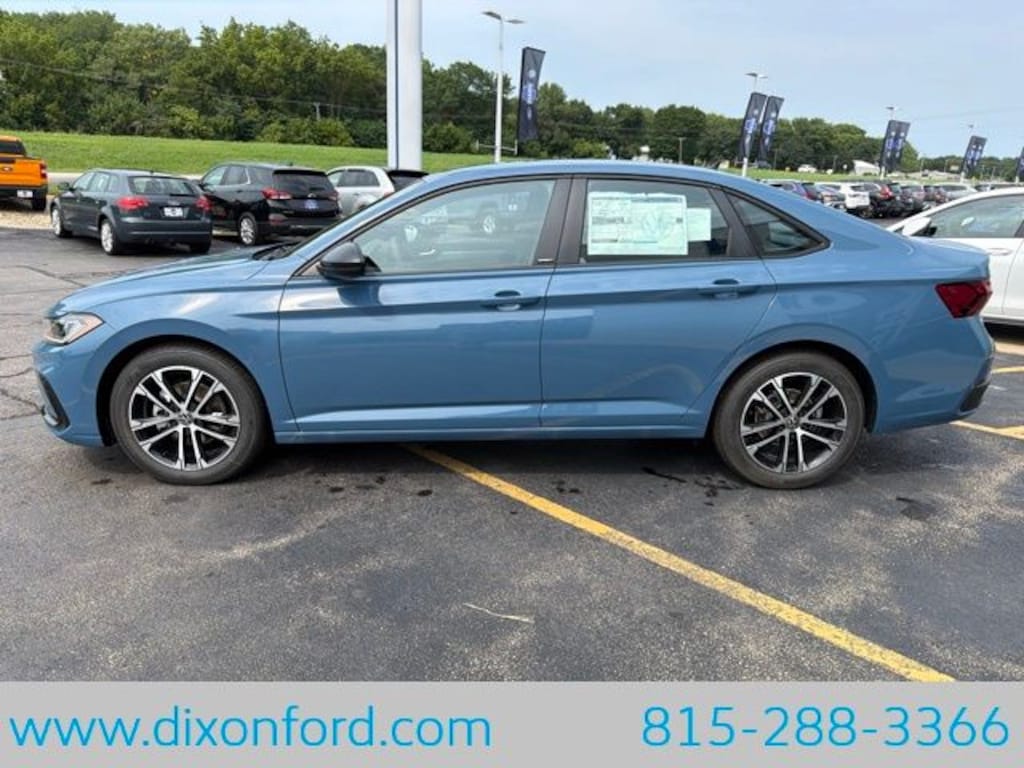 New 2026 Volkswagen Jetta 1.5T Sport Sedan