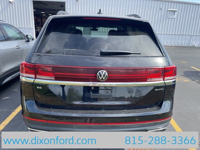 2024 Volkswagen Atlas SE Technology photo 4