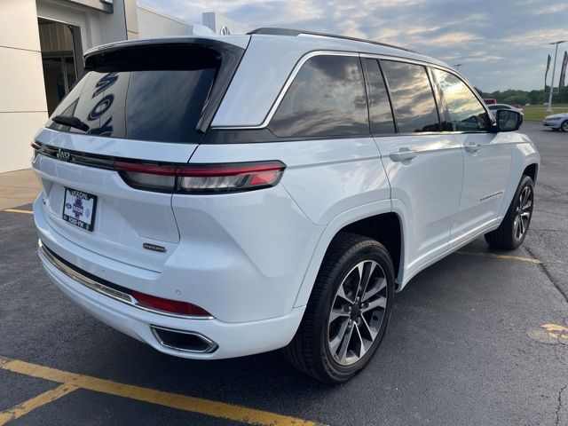 2023 Jeep Grand Cherokee Overland - Photo 8