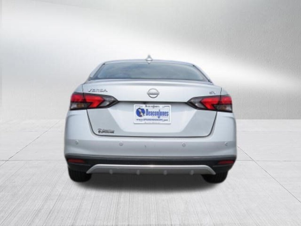 Certified 2024 Nissan Versa 1.6 SV Sedan
