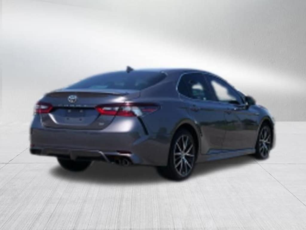 Used 2024 Toyota Camry SE Sedan