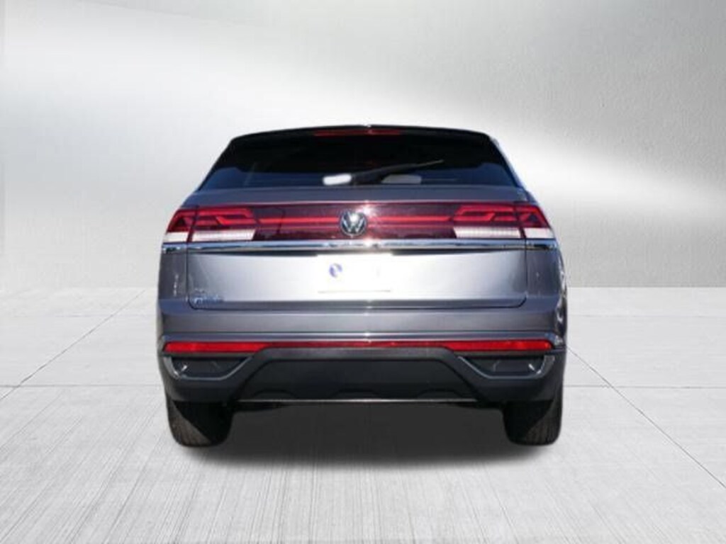 Used 2024 Volkswagen Atlas Cross Sport 2.0T SE SUV