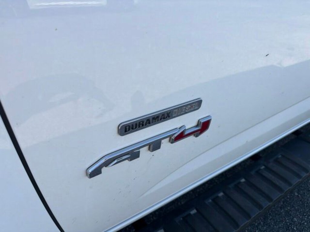 Used 2022 GMC Canyon AT4 w/Cloth Truck