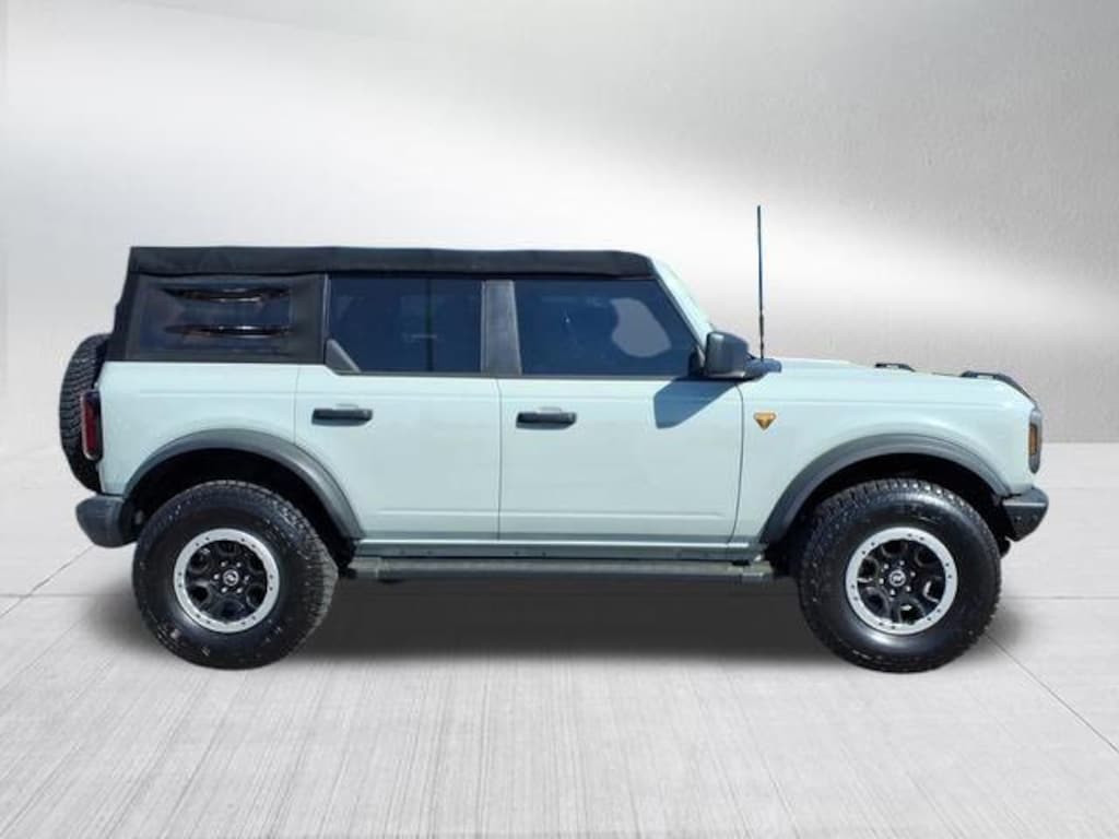 Used 2021 Ford Bronco Badlands SUV