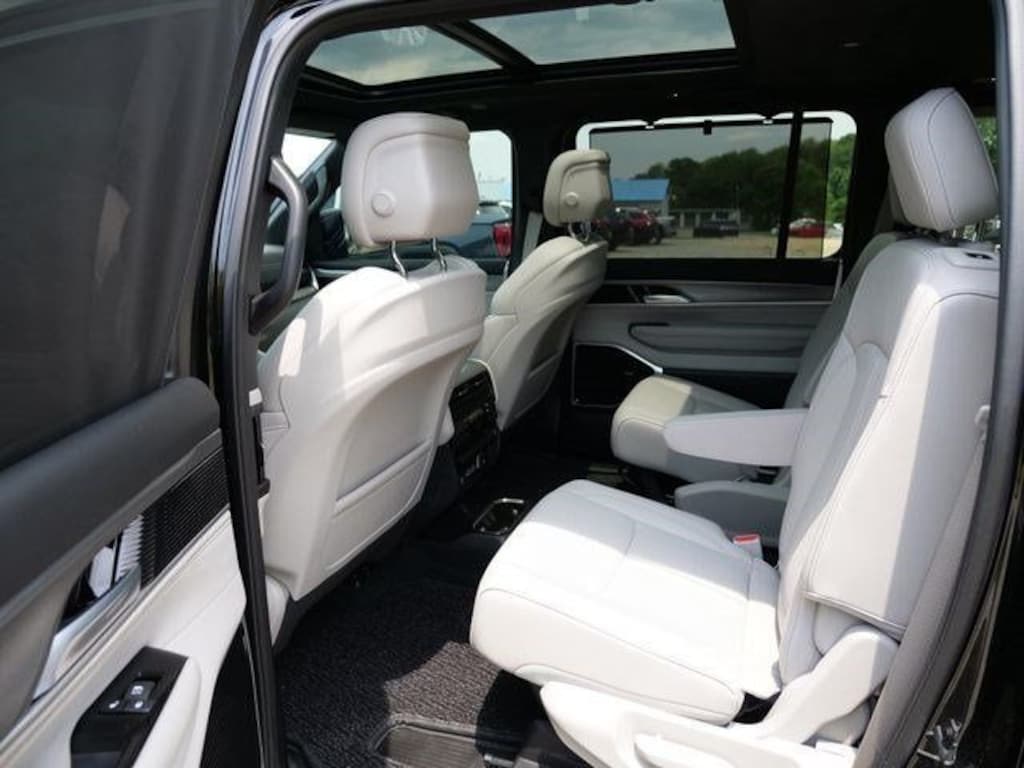Certified 2025 Jeep Wagoneer Series III SUV