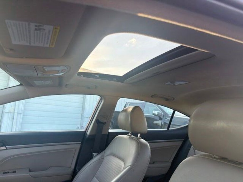 Used 2017 Hyundai Elantra Limited Sedan