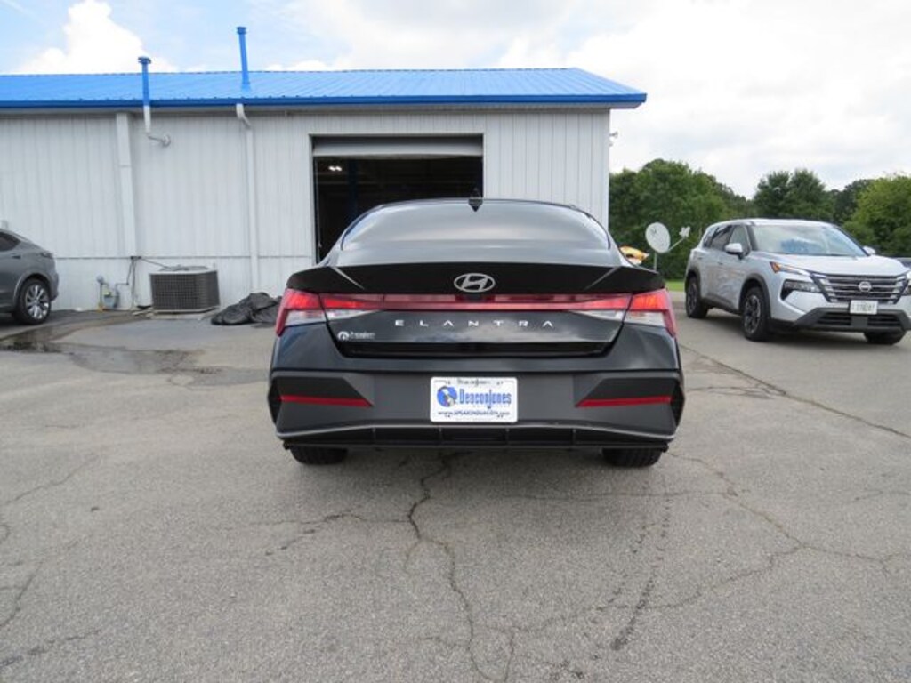 Certified 2026 Hyundai Elantra SE Sedan