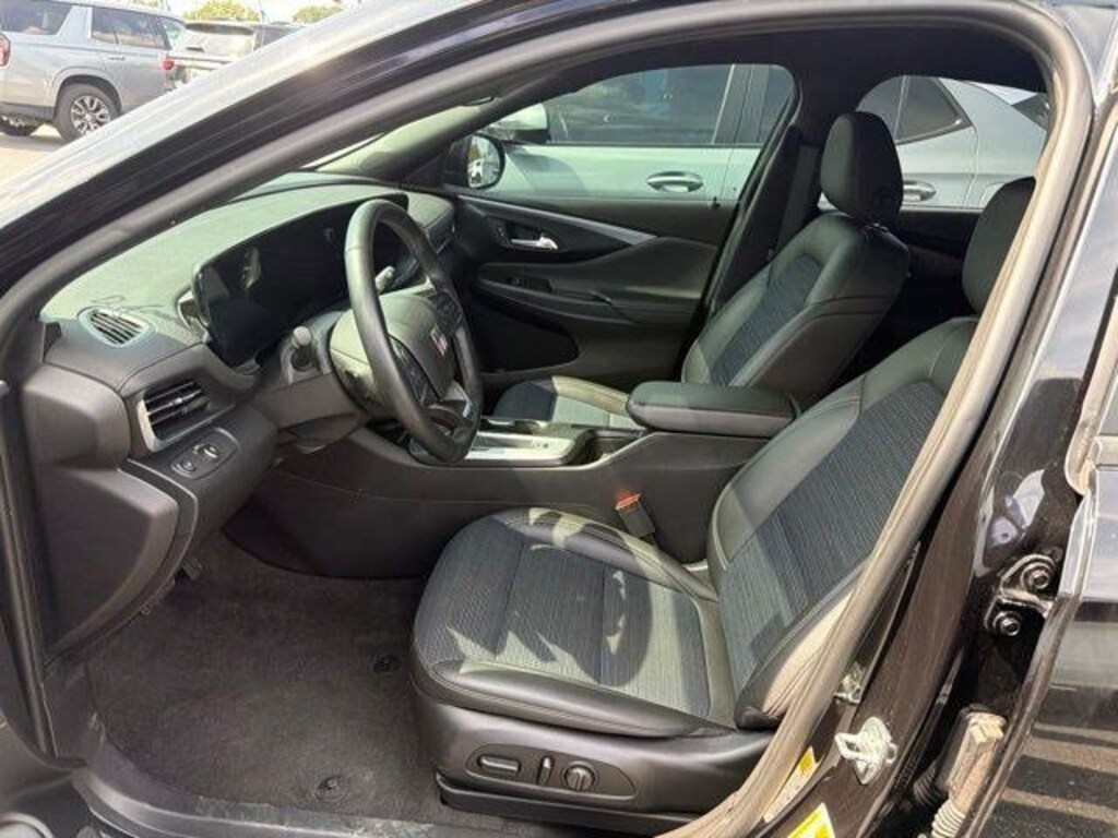 Used 2025 Buick Envista Preferred SUV