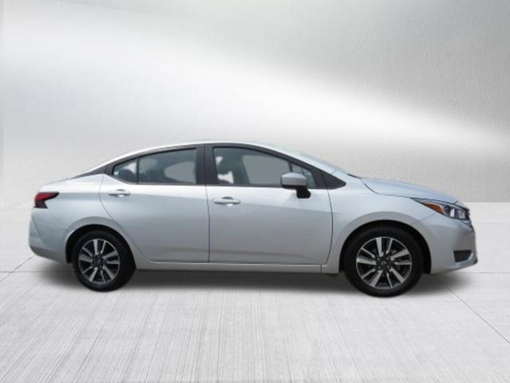 Certified 2024 Nissan Versa 1.6 SV Sedan